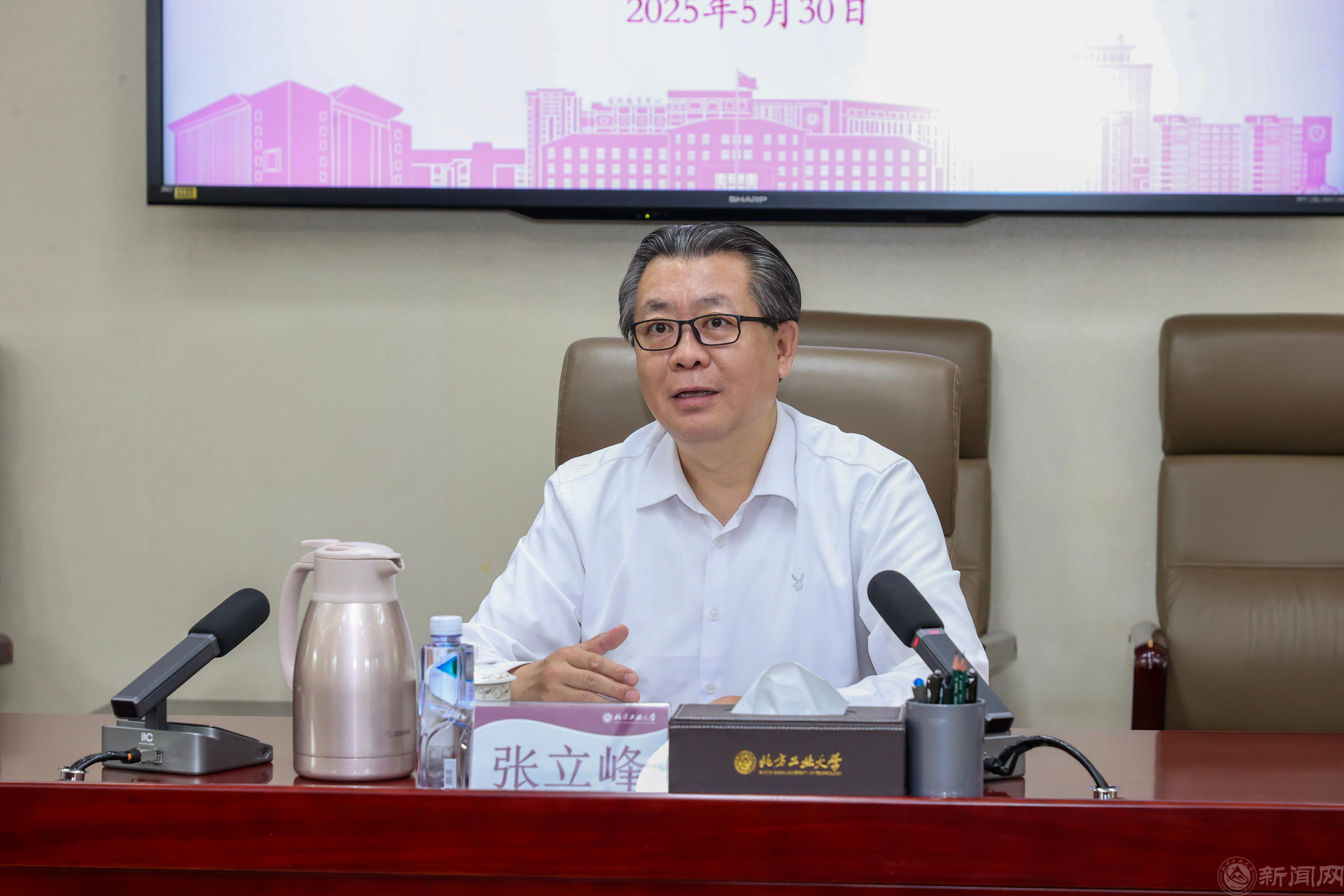 張校長.JPG
